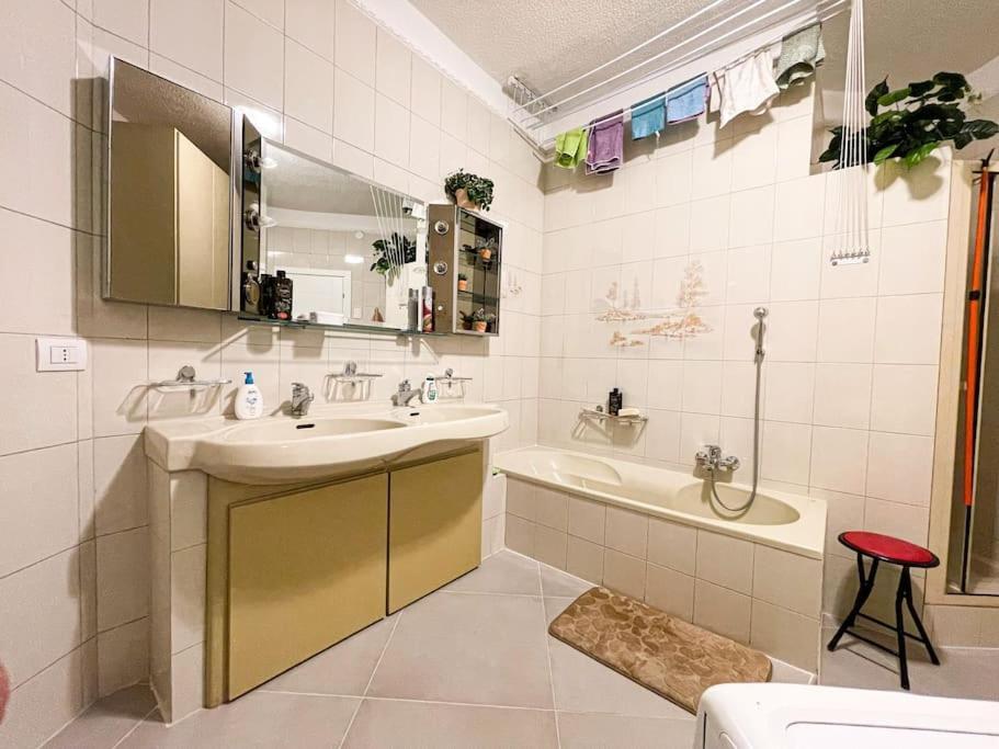 III - Cozy Single Room A Milano Dış mekan fotoğraf
